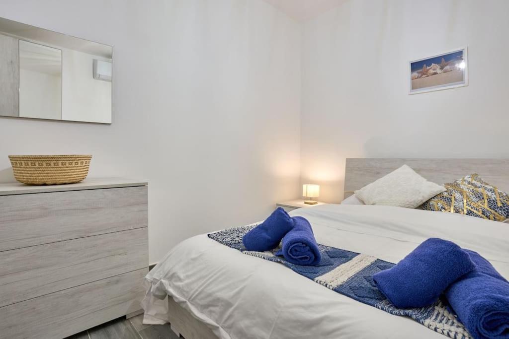 Two Bedroom Apartment In Xemxija, Bahía de San Pablo Exterior foto