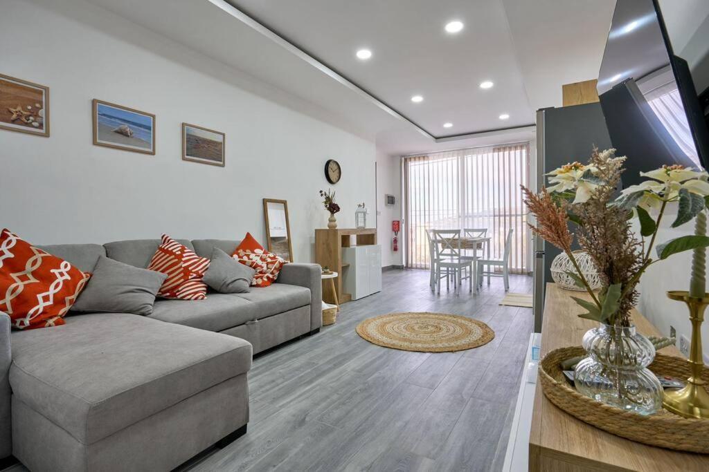 Two Bedroom Apartment In Xemxija, Bahía de San Pablo Exterior foto